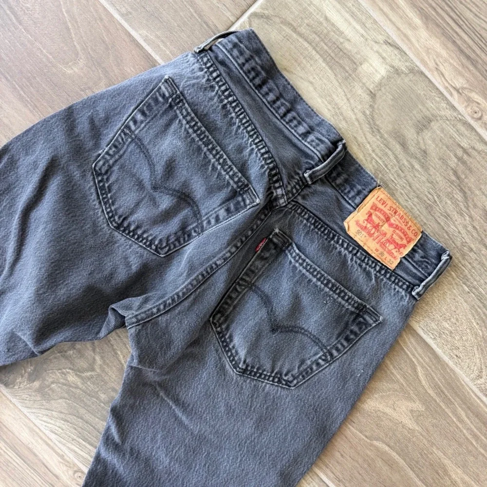 Levis 501 Original Fit Mens Faded Black Distressed Jeans 28x28 Faded